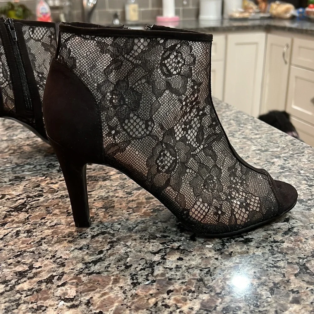 Torrid Black Lace Peep Toe Heels - Picture 3 of 6